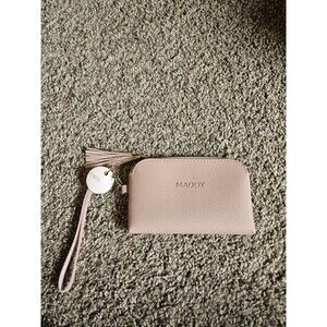 Chosen Wristlet "Maddy" Vegan Leather